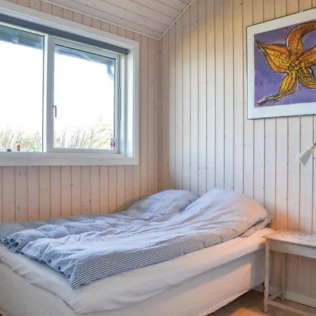 Three-bedroom Holiday In