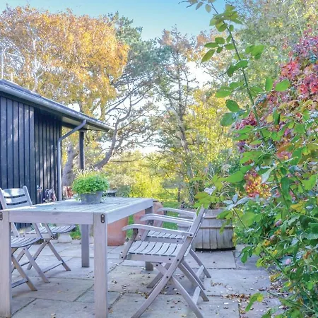 Three-bedroom Holiday In